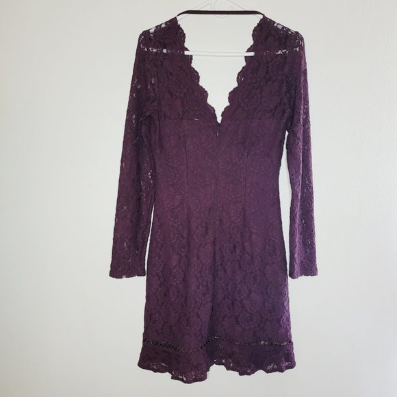 Express Dress Eyelet Lace Women's Small Purple V-Neckline Dark Romantic Vampy - Picture 2 of 15